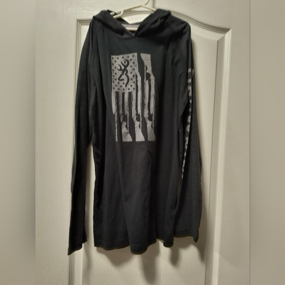 Men's long sleeve shirt